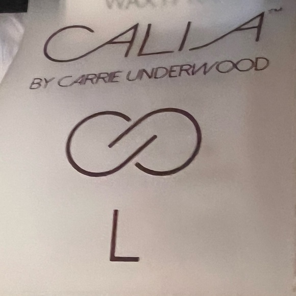 CALIA Sports Bra size LARGE Adjustable straps Only worn one time - Picture 8 of 8